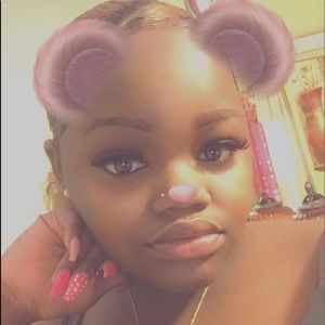 Meet your Posher, Jada